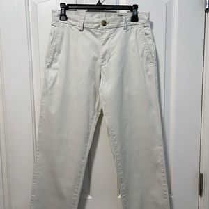 Vineyard Vines Chino Pants. Men’s 28x32.  Color Light Khaki. Excellent Condition